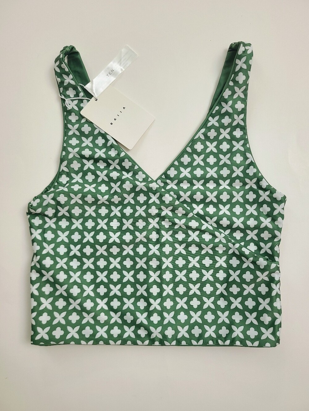 NWT Baiia Eden Reversible Bikini Top Green Mosaic Size 6 NO Waist Ties